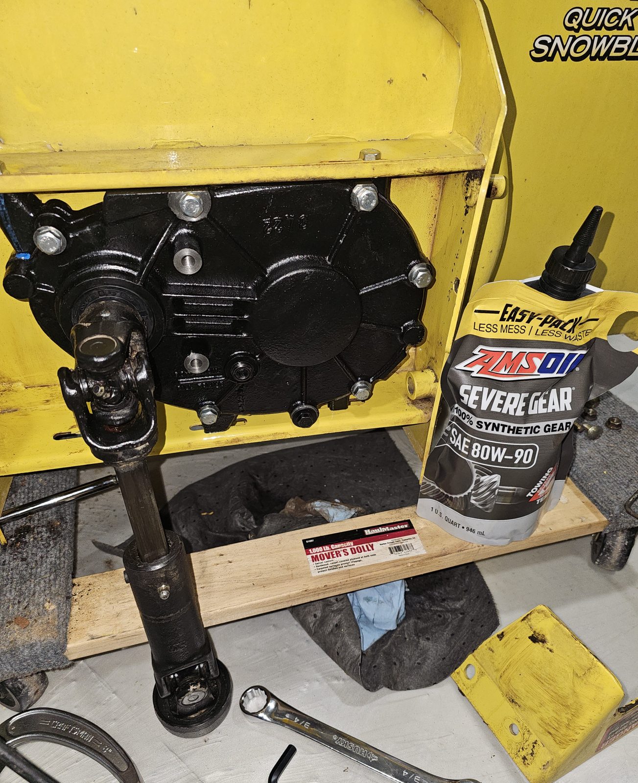 Snowblower gear case service with synthetic gear oil